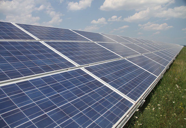 Le Nigeria obtient une subvention de 1,5 million de dollars pour le projet solaire de Jigawa