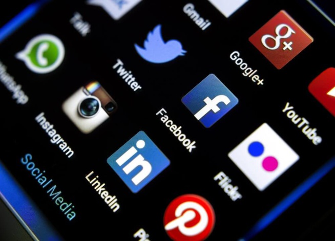 Le Bénin veut lui-aussi taxer les médias sociaux