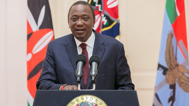 Kenya: Le président Uhuru Kenyatta suspend ses comptes sur les médias sociaux Kenya: Le président Uhuru Kenyatta suspend ses comptes sur les médias sociaux