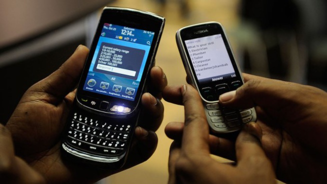 Zimbabwe : les opérateurs de téléphonie mobile augmentent les prix
