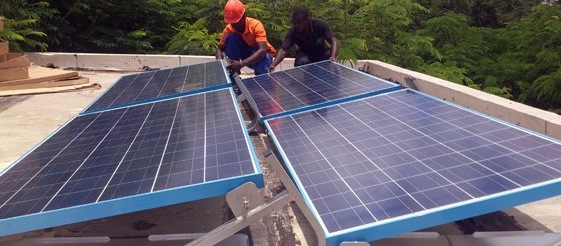 Sénégal: Démarrage du programme d'installation de stations solaires pour recharger les mobiles