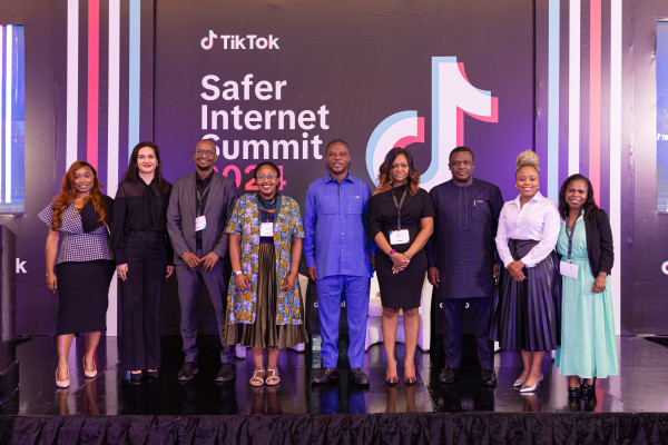 L'Union africaine et Tiktok s'associent pour la campagne #safertogether