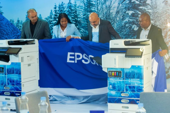 Epson présente une nouvelle série d'imprimantes au Kenya