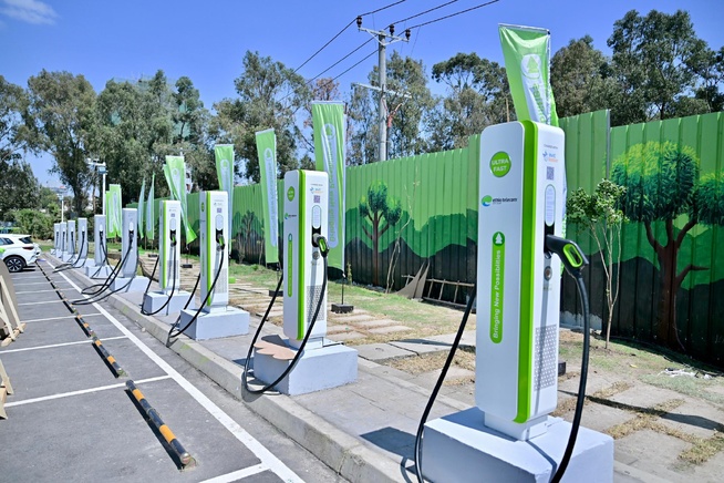 Ethio Telecom inaugure une deuxième borne de recharge pour véhicules électriques à Addis-Abeba