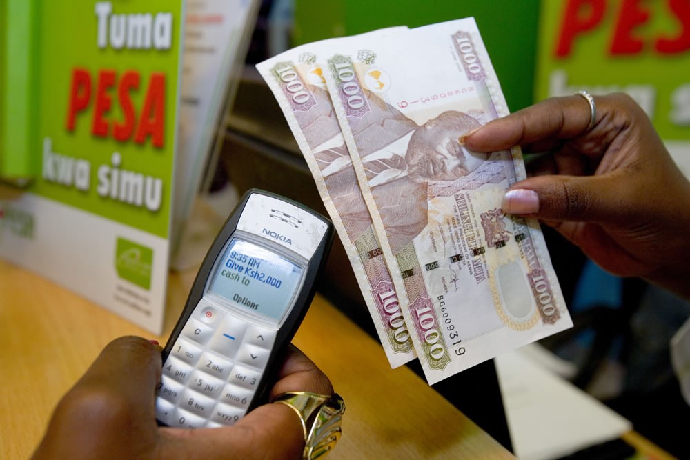 Kenya: Les transactions via mobile représentent près de la moitié du PIB