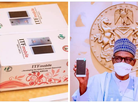 Nigeria : Buhari reçoit le premier téléphone portable Made in Nigeria