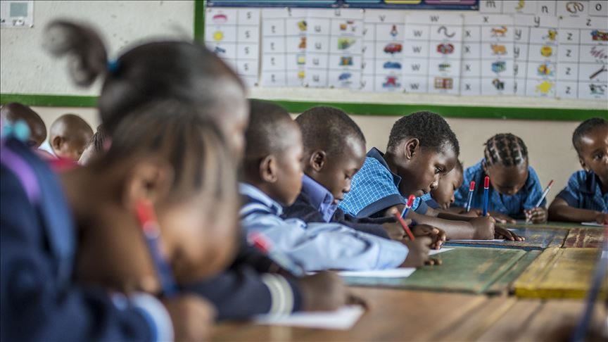 Kenya : Le ministère de la Santé dévoile une application pour identifier les problèmes oculaires chez les écoliers