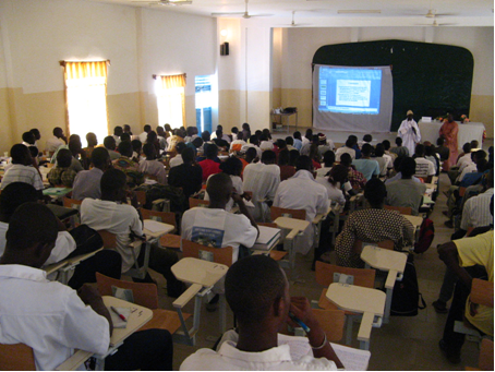 Université virtuelle du Sénégal : La BAD prête 2,5 milliards FCFA au gouvernement Université virtuelle du Sénégal : La BAD prête 2,5 milliards FCFA au gouvernement
