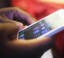 Les Nigérians passent plus de quatre heures sur Internet chaque jour Les Nigérians passent plus de quatre heures sur Internet chaque jour