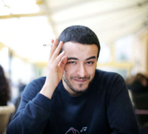 Tunisie: Le juge prononce un non-lieu dans le procès du blogueur Azyz Amami Tunisie: Le juge prononce un non-lieu dans le procès du blogueur Azyz Amami