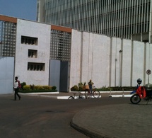 Ghana : la banque centrale ouvre PAPSS au mobile money avec le Nigeria et teste des paiements avec le Rwanda